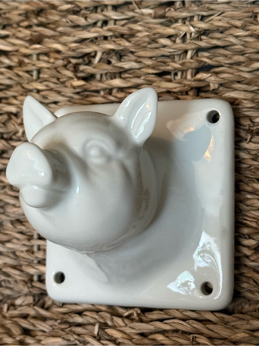 VTG 80s White Ceramic Pig Head Towel Hooks Set - Picture 3 of 7